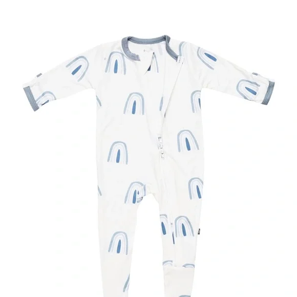 - Kyte BABY Zippered Footie in Fog Rainbow NWT - Picture 4 of 5